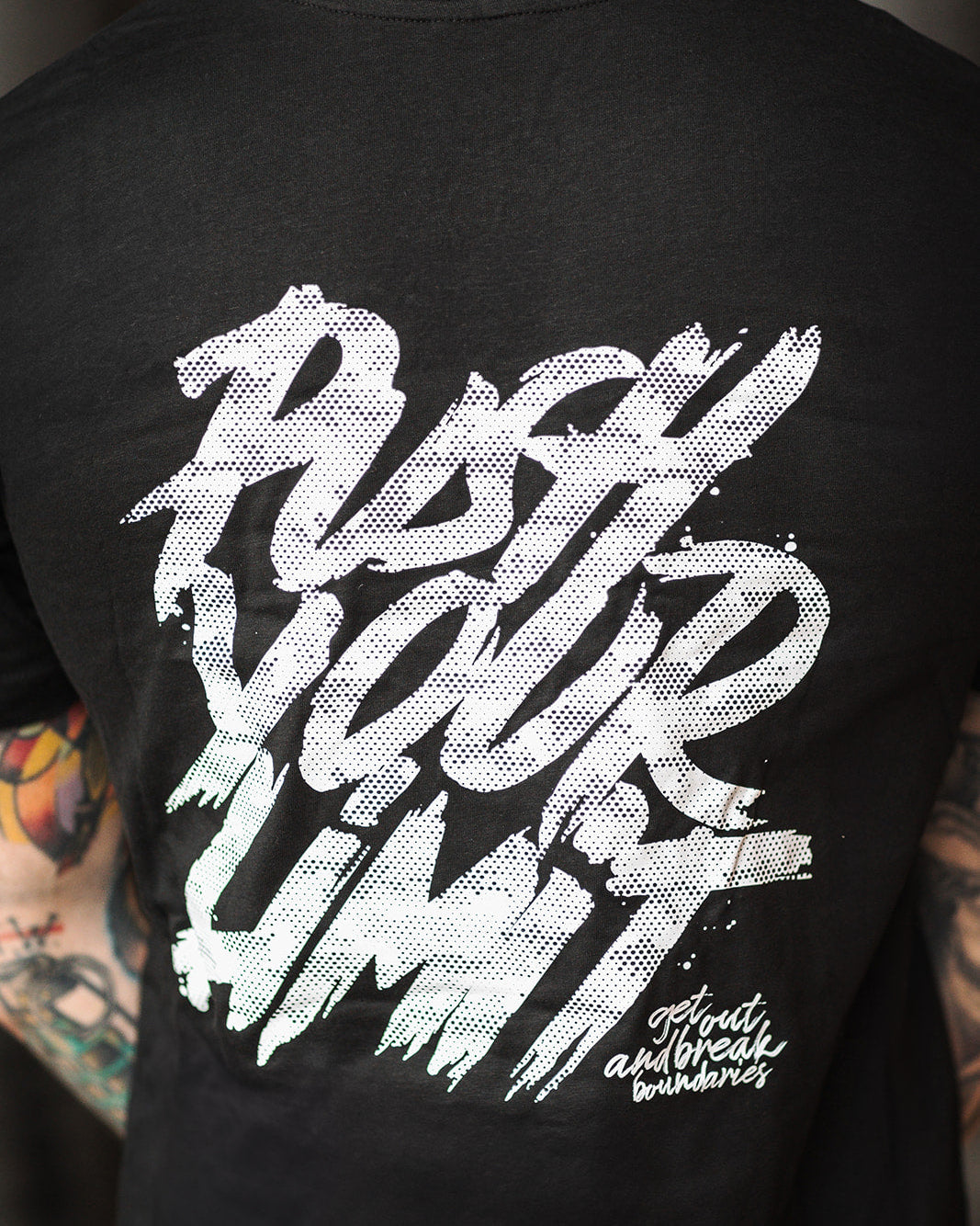 T-SHIRT LONG TEE "ADVENTURE  CREATES MEMORIES"